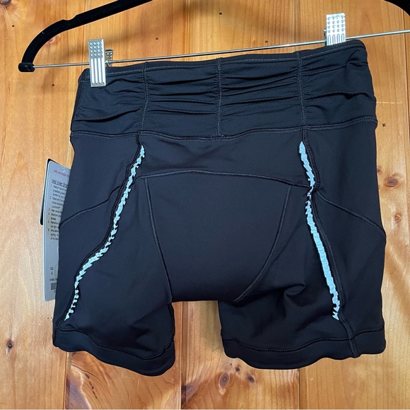 Lululemon Athletica Black and Neon Green Bike Shorts Velo Vixen Short - Picture 6 of 6